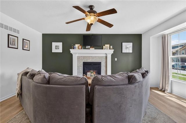 1308 NW Hilltop Lane, Grain Valley, MO 64029
