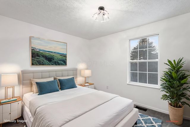 4049 Parkcove Drive, 19D, Columbus, OH 43230