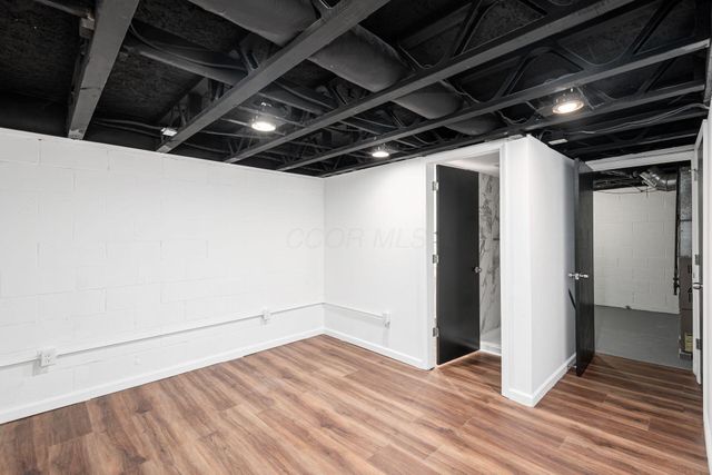 4049 Parkcove Drive, 19D, Columbus, OH 43230