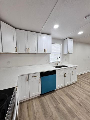 116 2ND STREET, Davenport, FL 33837