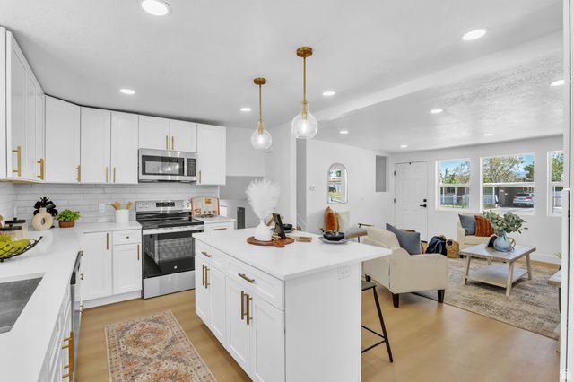 4658 S COLGATE ST, West Valley City, UT 84120