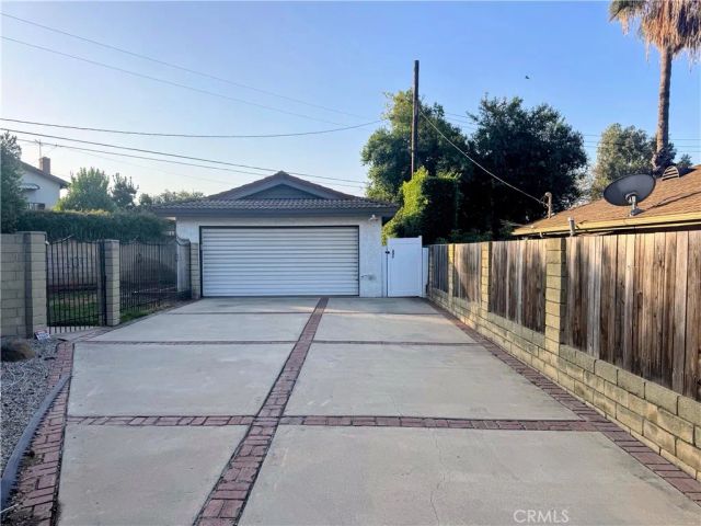 758 E Cypress, Glendora, CA 91741