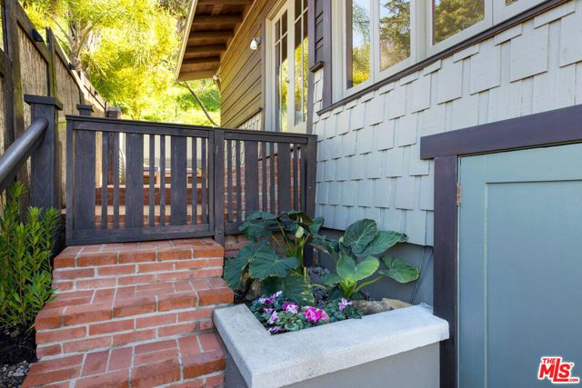 4026 Berenice Avenue, Los Angeles, CA 90031