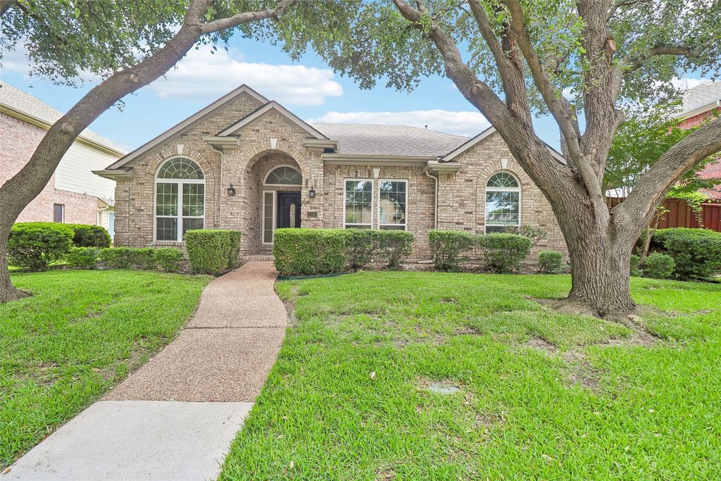 6868 Baird Drive, Plano, TX 75024