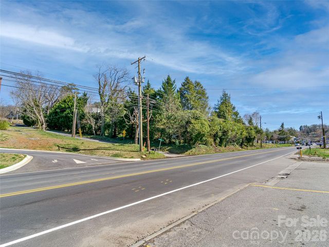 103 Weaverville Road, Asheville, NC 28804