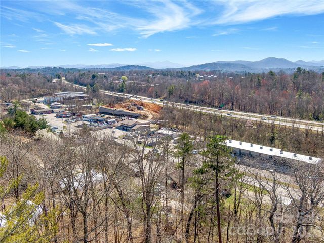 103 Weaverville Road, Asheville, NC 28804