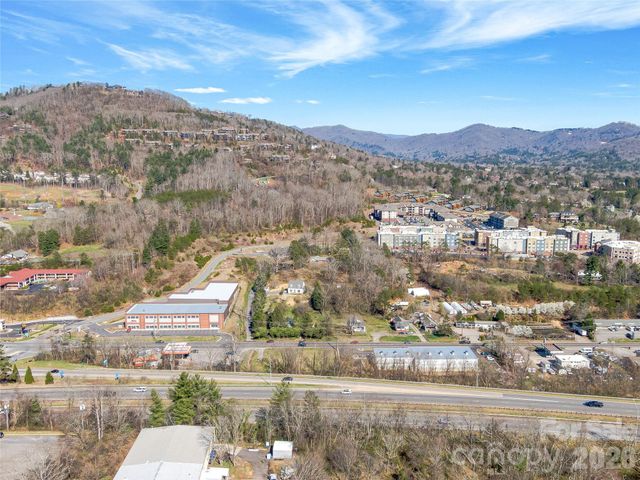 103 Weaverville Road, Asheville, NC 28804