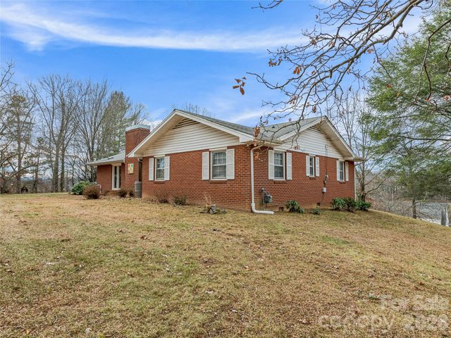 103 Weaverville Road, Asheville, NC 28804