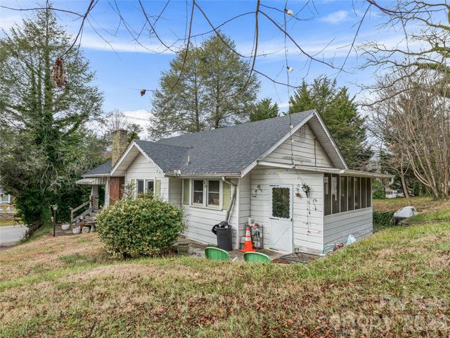 103 Weaverville Road, Asheville, NC 28804