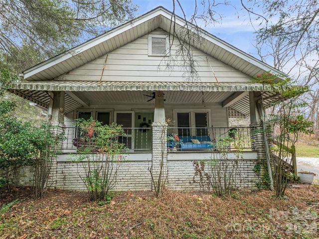 103 Weaverville Road, Asheville, NC 28804