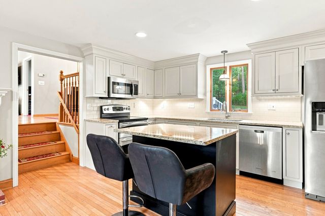 68 Frost Road, Derry, NH 03038