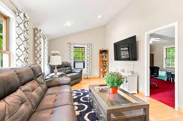 68 Frost Road, Derry, NH 03038
