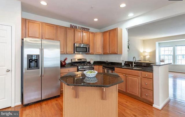 939 HOPKINS COR, Glen Burnie, MD 21060