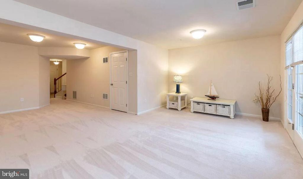 939 HOPKINS COR, Glen Burnie, MD 21060