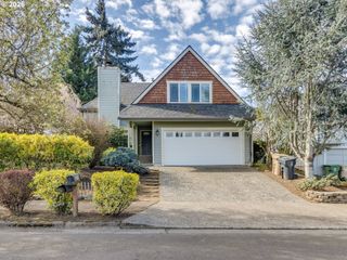 8530 Sw DAKOTA Dr, Tualatin, OR 97062