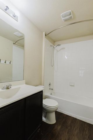 184 Voss ST, Kyle, TX 78640
