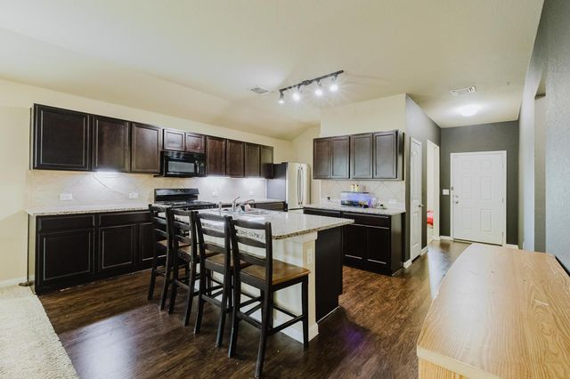 184 Voss ST, Kyle, TX 78640
