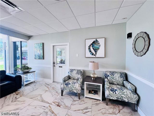 5 Bluebill AVE 303-1, Naples, FL 34108