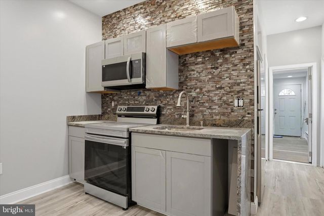 5254 W JEFFERSON ST, Philadelphia, PA 19131