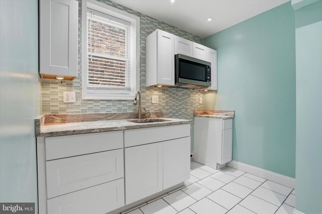 5254 W JEFFERSON ST, Philadelphia, PA 19131