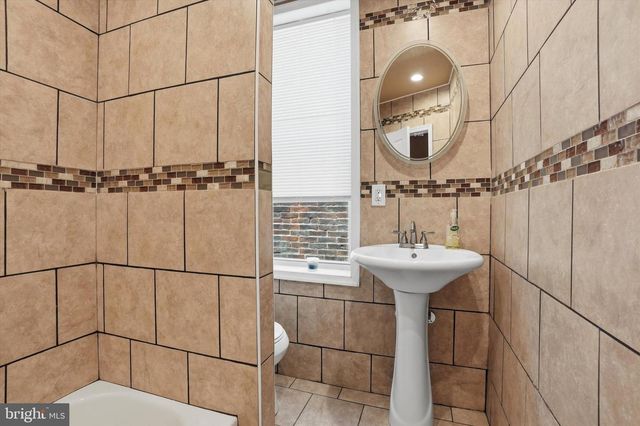5254 W JEFFERSON ST, Philadelphia, PA 19131