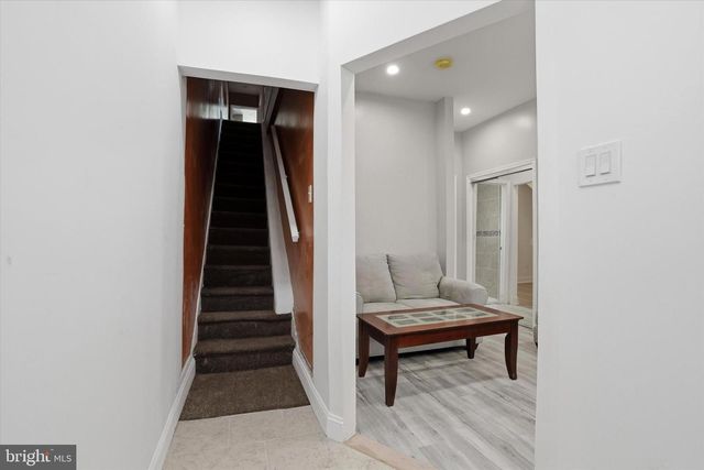 5254 W JEFFERSON ST, Philadelphia, PA 19131