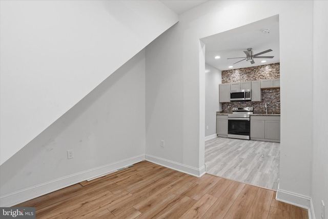 5254 W JEFFERSON ST, Philadelphia, PA 19131