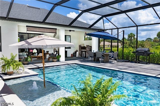 613 Hibiscus AVE, Lehigh Acres, FL 33972