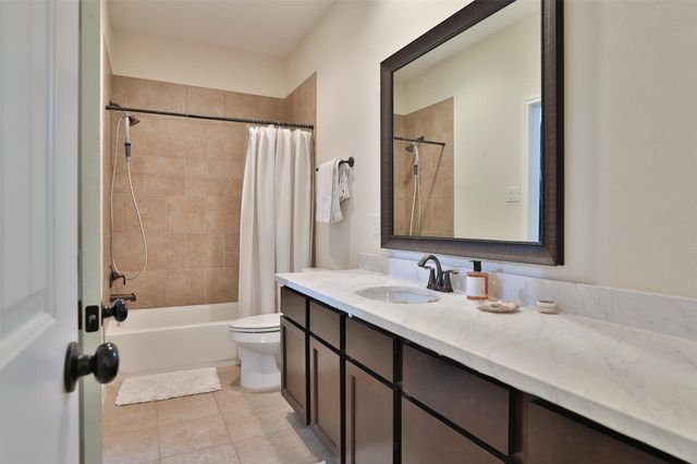 1112 Bingham Street, Houston, TX 77007