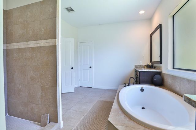 1112 Bingham Street, Houston, TX 77007