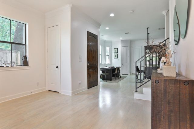 1112 Bingham Street, Houston, TX 77007