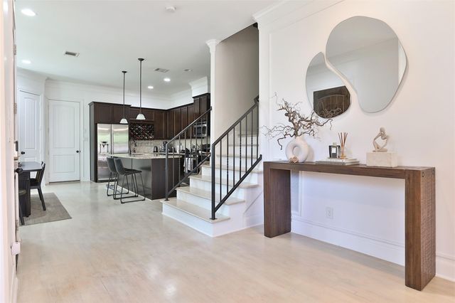 1112 Bingham Street, Houston, TX 77007