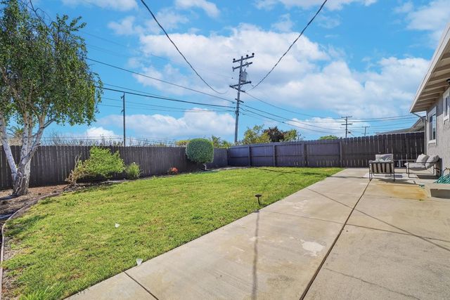 1658 Lodi Avenue, San Mateo, CA 94401