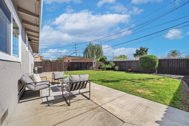 1658 Lodi Avenue, San Mateo, CA 94401