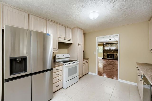 4190 D'Youville Trace, Atlanta, GA 30341