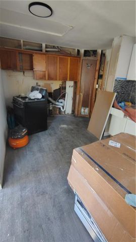 5025 Forest Avenue, Kansas City, KS 66106