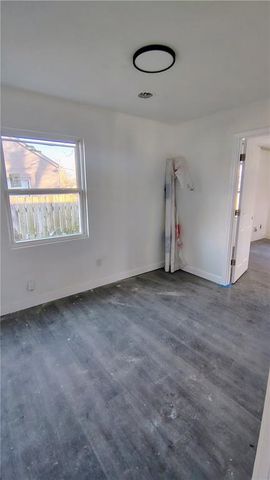 5025 Forest Avenue, Kansas City, KS 66106