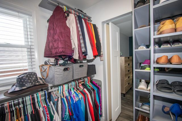 2950 101st Street, Highland, IN 46322