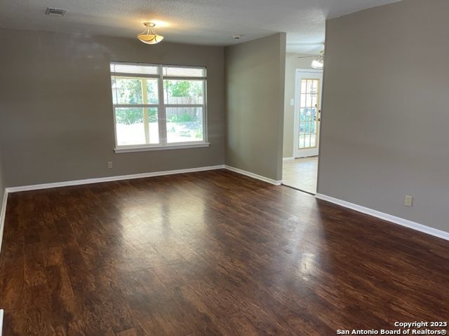 7906 REMUDA DR, San Antonio, TX 78227