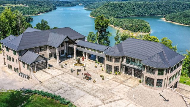 5156 Turney Groce Rd, Byrdstown, TN 38549