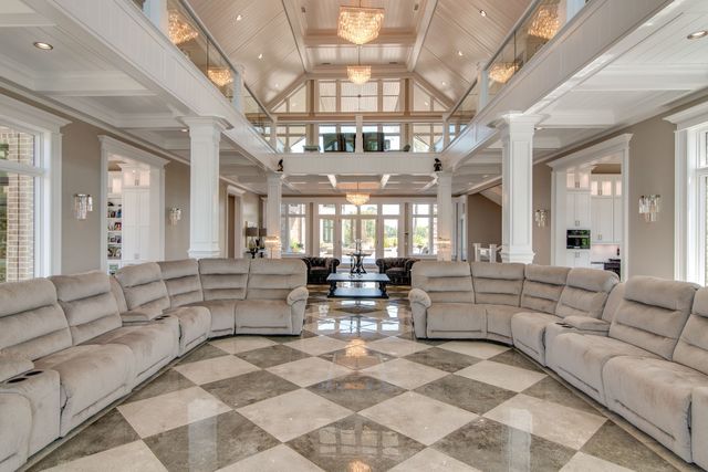 5156 Turney Groce Rd, Byrdstown, TN 38549