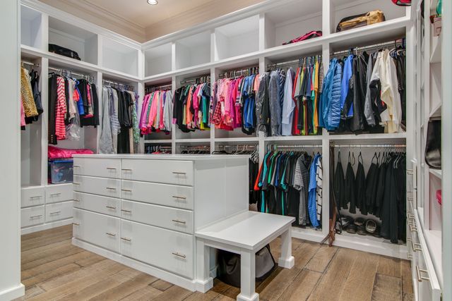 5156 Turney Groce Rd, Byrdstown, TN 38549