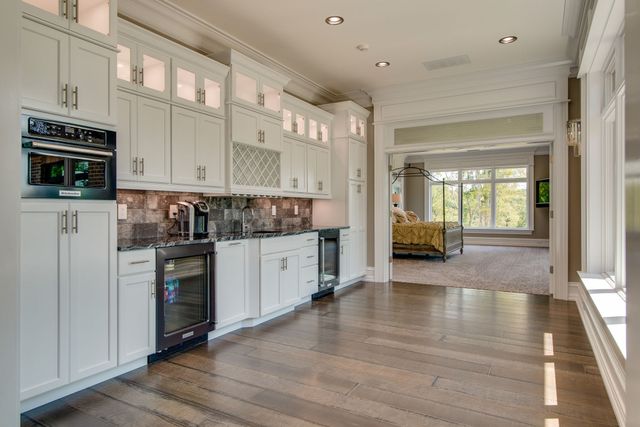 5156 Turney Groce Rd, Byrdstown, TN 38549