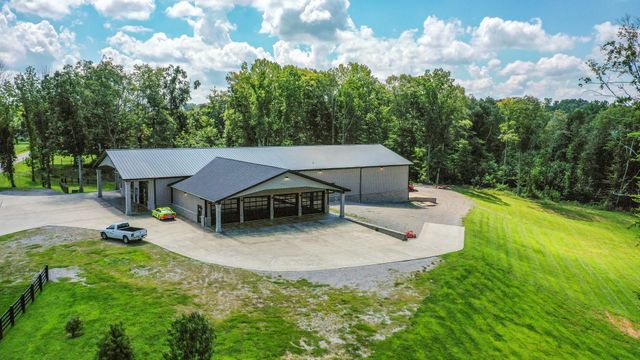 5156 Turney Groce Rd, Byrdstown, TN 38549