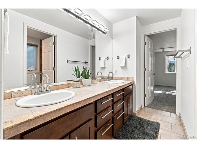 690 N Pennsylvania St A5, Denver, CO 80203