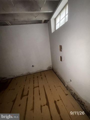 749 ADRIAN ST SE, Washington, DC 20019