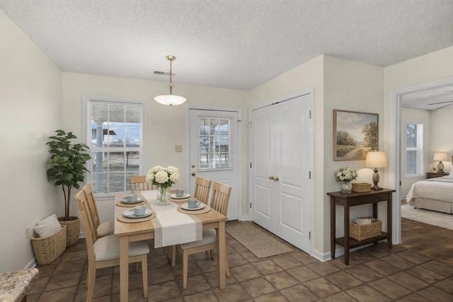 212 FEEZOR ST, Covington, TN 38019