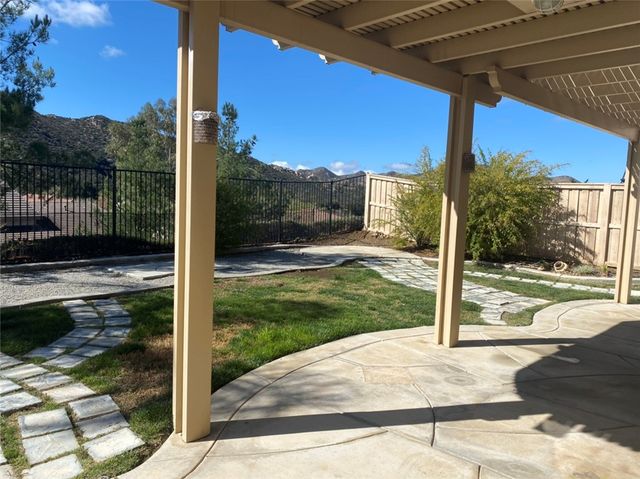 34093 Lady Fern Court, Lake Elsinore, CA 92532