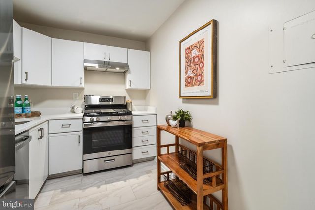 2939 VAN NESS ST NW #419, Washington, DC 20008