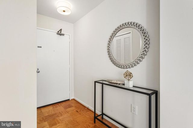 2939 VAN NESS ST NW #419, Washington, DC 20008